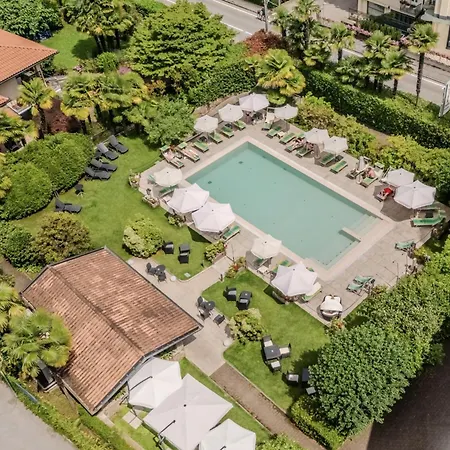 Hotel Hotiday Collection -