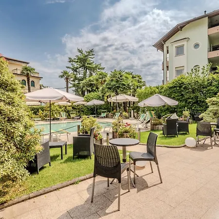 Hotiday Collection - Hotel Stresa