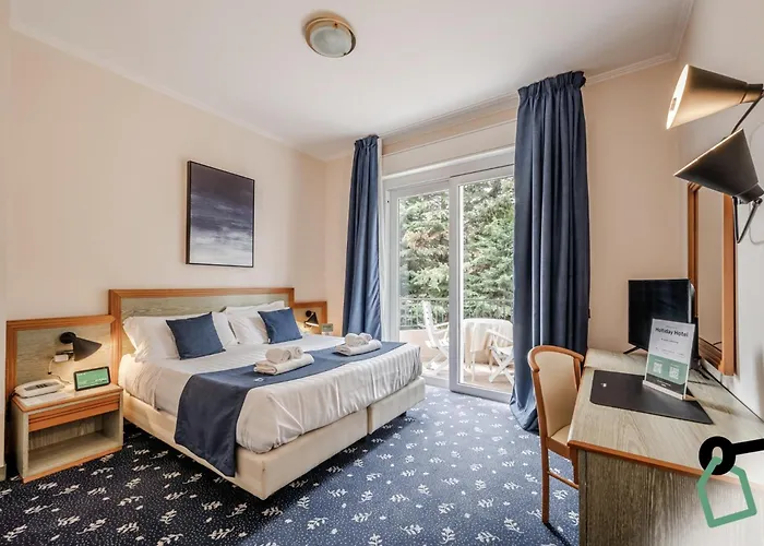 Hotiday Collection - 3* ストレーザ