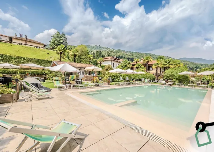 Hotiday Collection - 3* ストレーザ