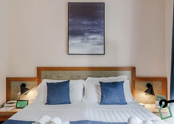 Hotiday Collection - ホテル ストレーザ