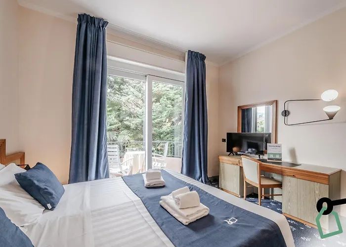 Hotel Hotiday Collection - Stresa