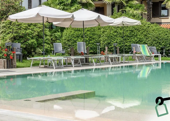 Hotiday Collection - 3*