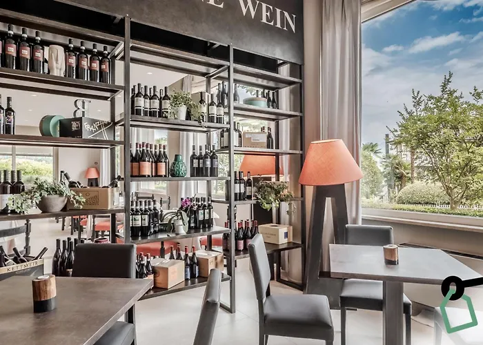 Hotiday Collection - Hotel