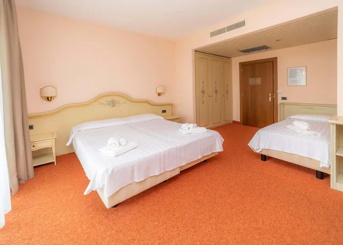 Hotiday Collection - Stresa