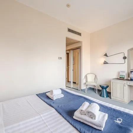 Hotel Hotiday Collection - Stresa