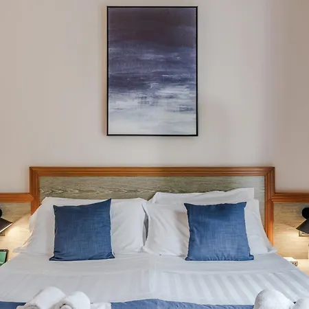 Hotiday Collection - Hotel Stresa