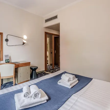 Hotel Hotiday Collection - 3*