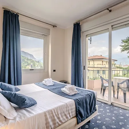 Hotiday Collection - Hotel Stresa