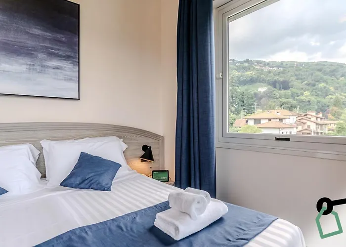 Hotiday Collection - סטרסה